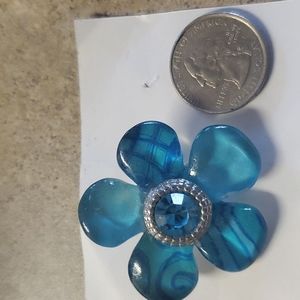 Vintage Flower Brooch, Scarf pin in Teal Blue Enamel faux Rhinestone